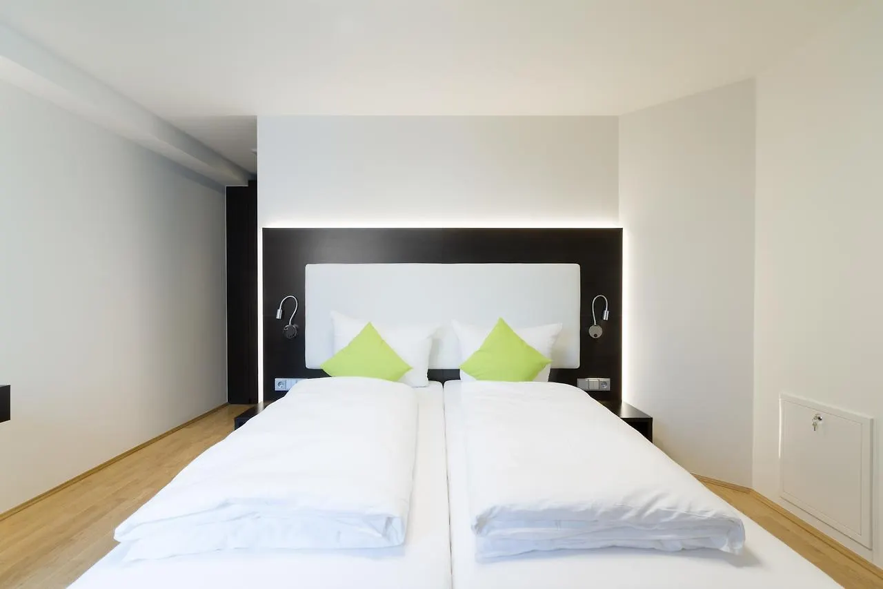 Sevendays Hotel Boardinghouse Mannheim 2*,